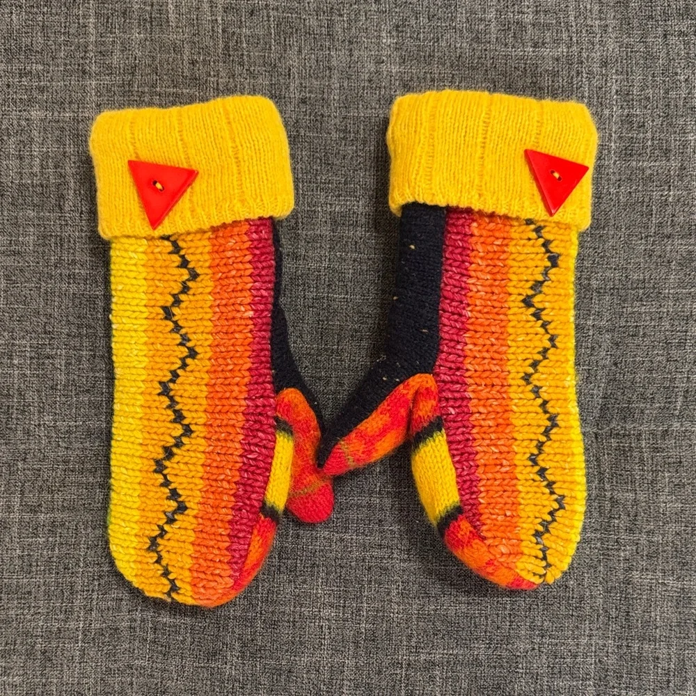 Handmade Wool Fleece Lined Mittens One Size Colorful Fair Isle Ski
